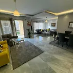 Special Apartment In Stone Residence Compound New Cairo
