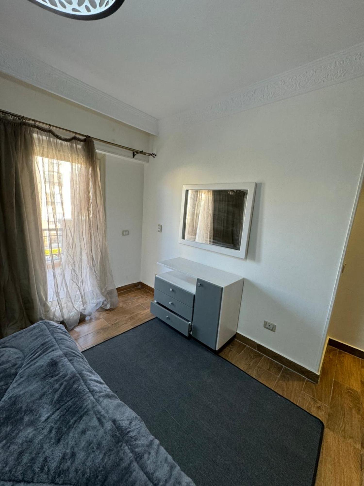 Apartment Special In Stone Compound New Cairo